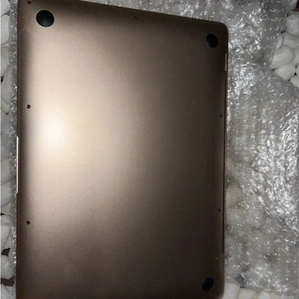 Apple elegant laptop